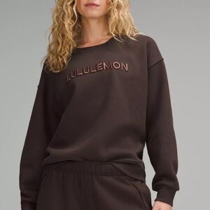 Lululemon Perfectly Oversized Fleece Crew Graphic - Espresso - S